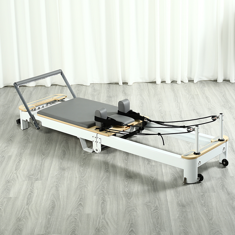 カスタムポータブル折りたたみ式アルミ製ピラティスリフォーマー - Pilates & Yoga Studio Alineacion のレビューと価格