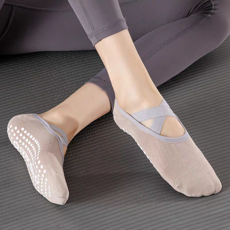 プロフェッショナル女性ヨガソックスシリコーン滑り止めバレエピ - Pilates & Yoga Studio Alineacion のレビューと価格