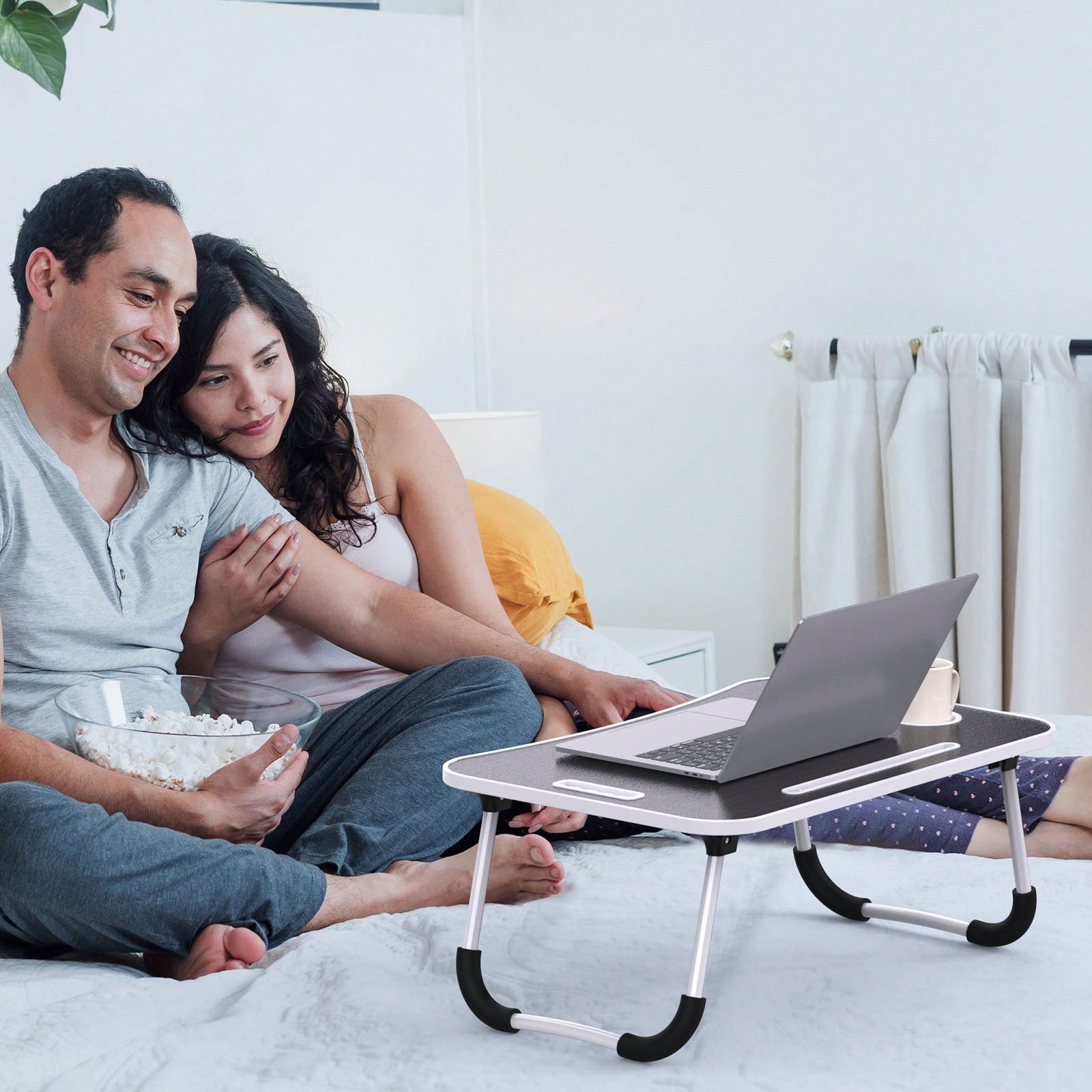 折りたたみ式ラップトップラップデスク サイド収納引き出し付き - Inversion Table Fold のレビューと価格